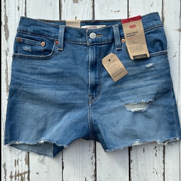 Levi’s High Rise Cut-off Denim Shorts NWT - Picture 3 of 11
